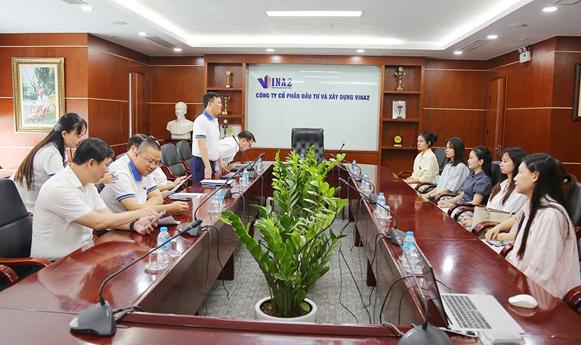 VINA2 đón đoàn sinh viên thực tập khóa 2022-2027 khoa kinh tế và quản lý xây dựng – Trường Đại học Xây dựng Hà Nội