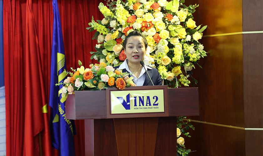 Bà Trương Thị Ái Duyên phát biểu