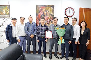 Trao quyết định bổ nhiệm ông Nguyễn Đăng Gô Ganh - Phó TGĐ phụ trách công tác Đầu tư